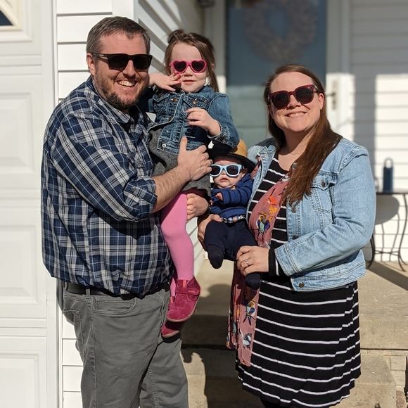 Meet your Posher, Erica - Picture 5 of 5